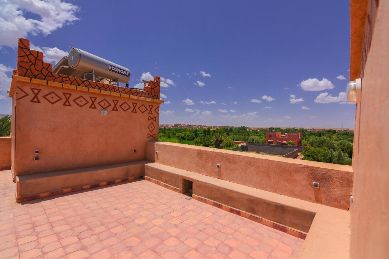 Kasbah Roseville Ait Ouahi Extérieur photo